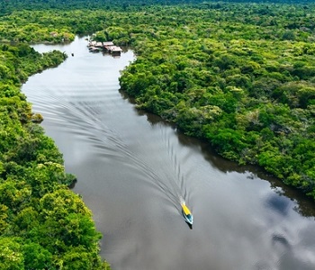hiking girl stand on cliff